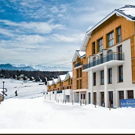 La Poudreuse Les Balcons D'aix La Feclaz
